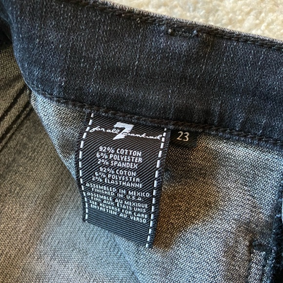 7 For All Mankind Cropped Flare Jeans - Picture 2 of 8